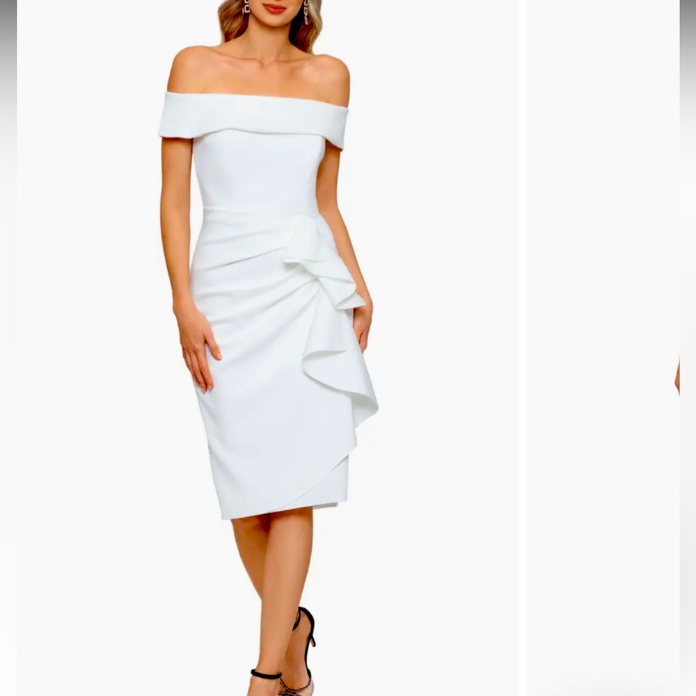 Ruffle Off the Shoulder Scuba Dress
Xscape /Evenings /Cocktail White/ Off/White
